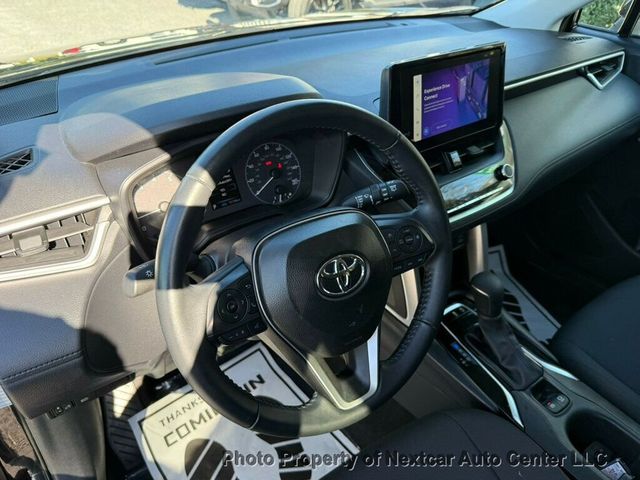 2025 Toyota Corolla Cross LE 2WD - 22962511 - 11