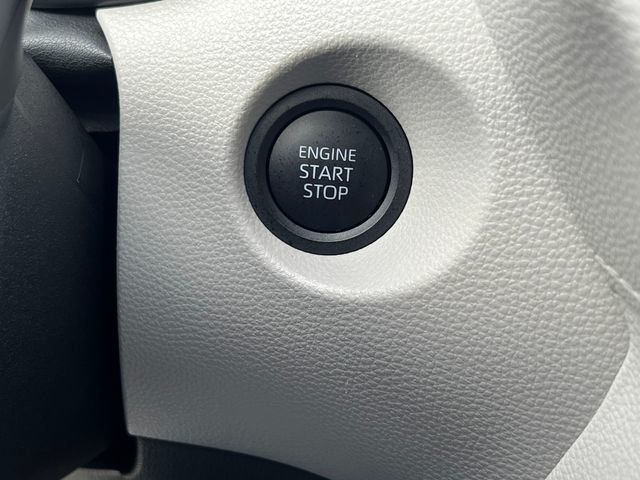 2025 Toyota Corolla Cross LE 4WD - 23022426 - 23
