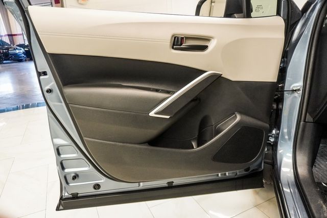 2025 Toyota Corolla Cross LE 4WD - 22968345 - 16