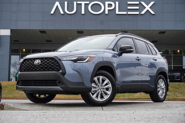 2025 Toyota Corolla Cross LE 4WD - 23015184 - 0