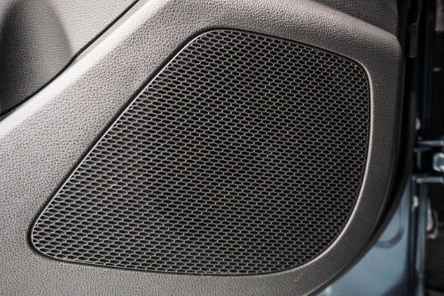 2025 Toyota Corolla Cross LE 4WD - 23015184 - 17