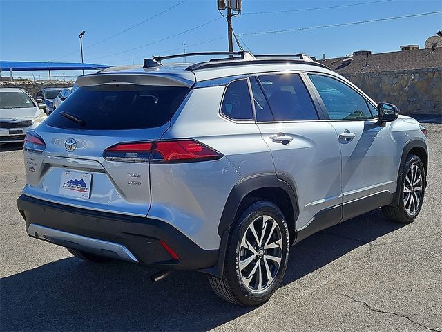 2025 Toyota Corolla Cross XLE 4WD - 22957446 - 3