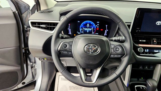 2025 Toyota Corolla Cross XLE 4WD w/ Convenience Package - 23028822 - 13