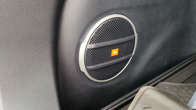 2025 Toyota Corolla Cross XLE 4WD w/ Convenience Pkg, JBL Audio & Adaptive Headlights - 23048196 - 21