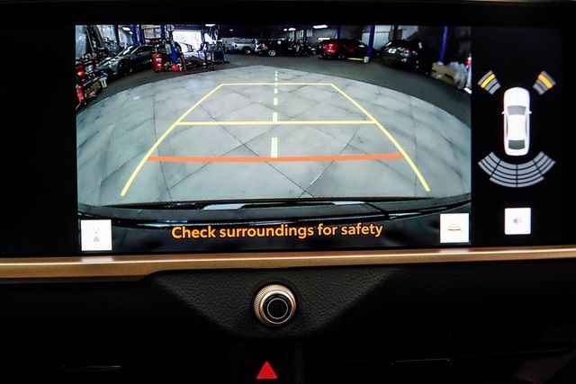 2025 Toyota Crown Limited AWD - 22907856 - 28