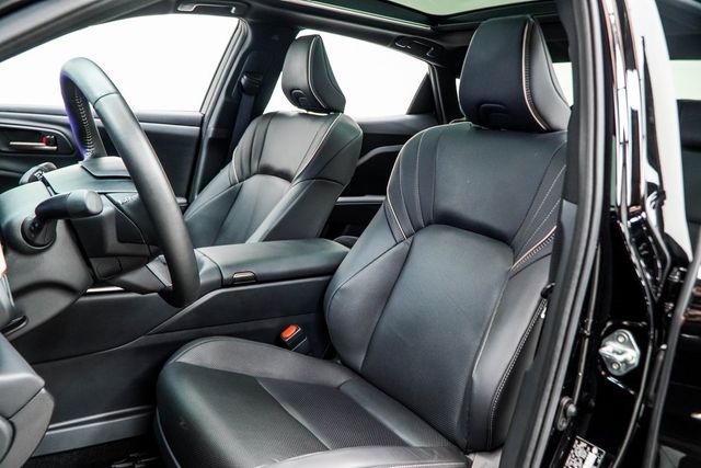 2025 Toyota Crown Limited AWD - 22907856 - 34