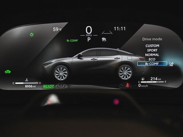 2025 Toyota Crown Platinum - 22930103 - 19