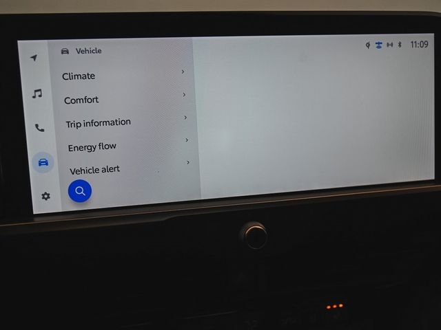 2025 Toyota Crown Platinum - 22930103 - 25