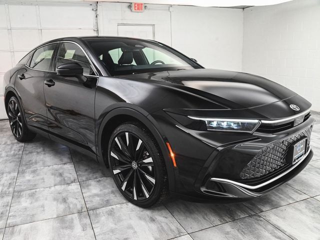 2025 Toyota Crown Platinum - 22930103 - 2