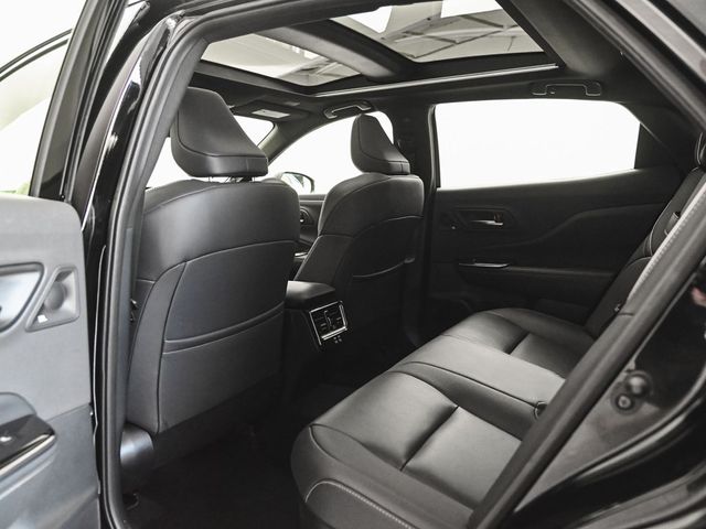 2025 Toyota Crown Platinum - 22930103 - 40