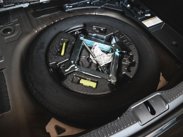 2025 Toyota Crown Platinum - 22930103 - 48