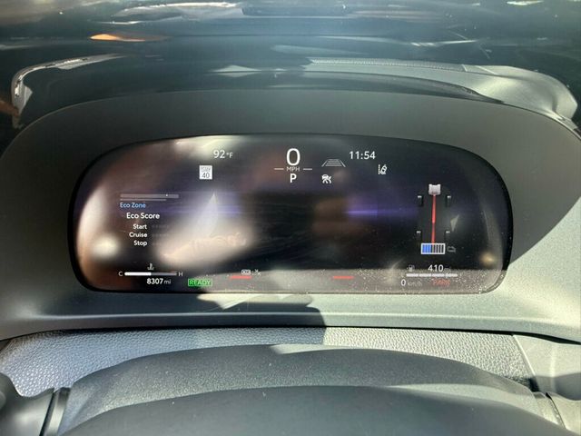 2025 Toyota Crown XLE AWD - 22922266 - 3