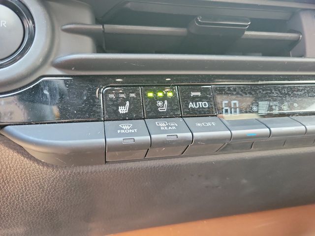 2025 Toyota Crown Signia  - 22927215 - 14