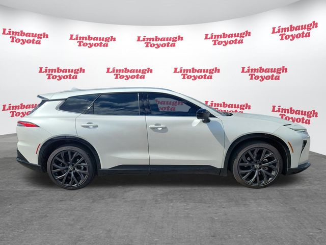 2025 Toyota Crown Signia  - 22927215 - 24