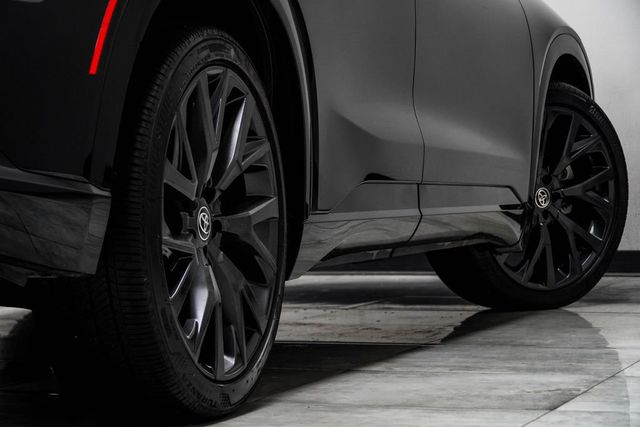 2025 Toyota Crown Signia Limited AWD - 23020281 - 20