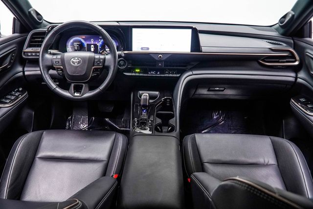 2025 Toyota Crown Signia Limited AWD - 23072528 - 4