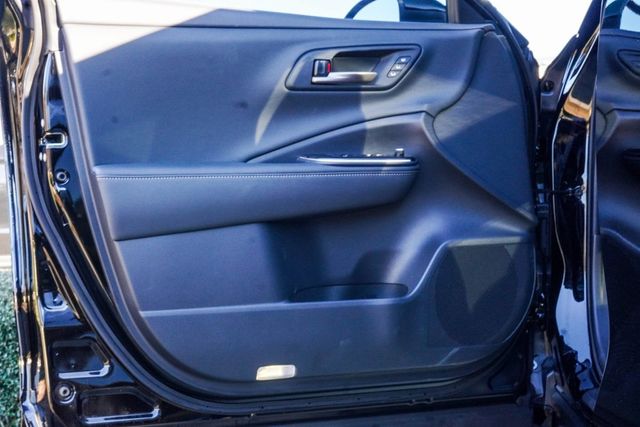 2025 Toyota Crown Signia Limited AWD - 22959503 - 13