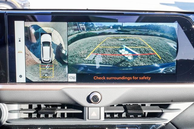 2025 Toyota Crown Signia Limited AWD - 22959503 - 25