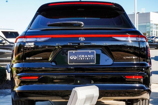 2025 Toyota Crown Signia Limited AWD - 22959503 - 7