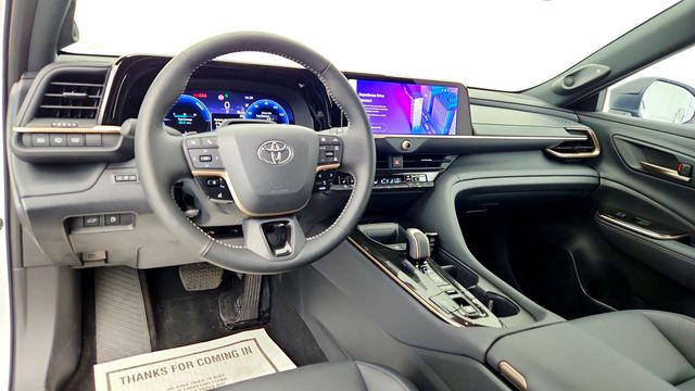 2025 Toyota Crown Signia Limited AWD - 23014183 - 12