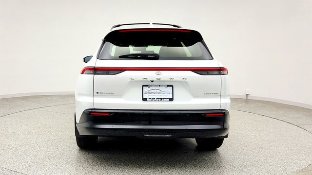 2025 Toyota Crown Signia Limited AWD - 23014183 - 5