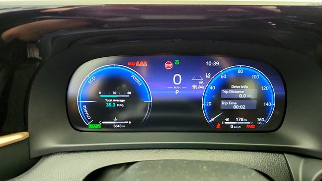 2025 Toyota Crown Signia Limited AWD w/ Advanced Technology Package - 23014183 - 14