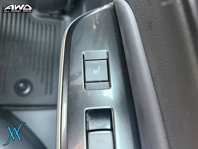 2025 Toyota Crown Signia XLE Hybrid Sport Utility 4D - 23056447 - 36