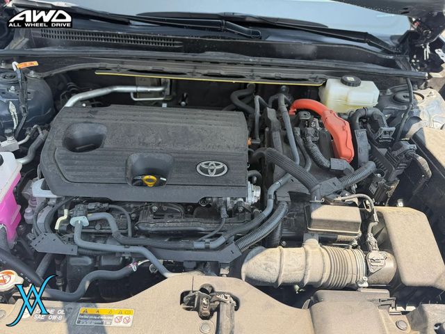 2025 Toyota Crown Signia XLE Hybrid Sport Utility 4D - 23056447 - 39