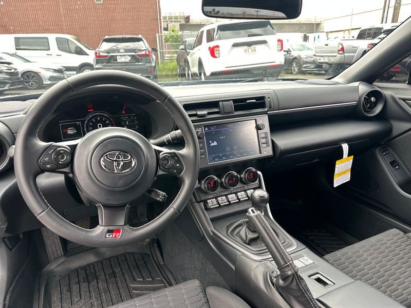 2025 Toyota GR86 Manual - 22977617 - 13