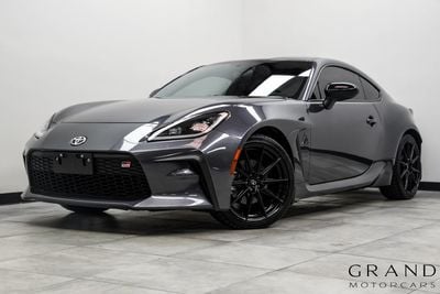 2025 Toyota GR86 - JF1ZNBE1XS8755057