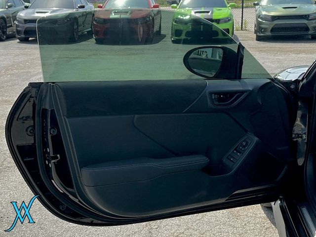 2025 Toyota GR86 Premium Coupe 2D - 23090176 - 11