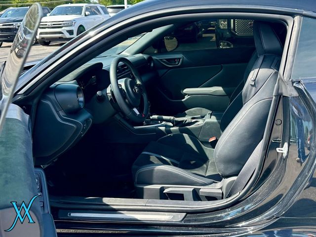 2025 Toyota GR86 Premium Coupe 2D - 23090176 - 12