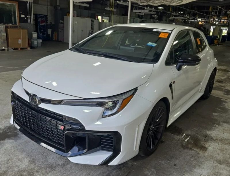 2025 Toyota GR Corolla Premium Automatic - 23085761 - 4