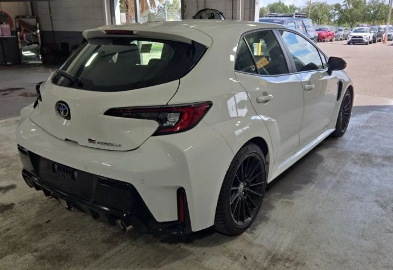 2025 Toyota GR Corolla Premium Automatic - 23085761 - 5