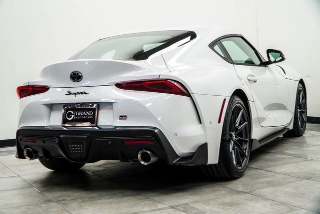 2025 Toyota GR Supra 3.0 Premium Automatic - 22944813 - 11