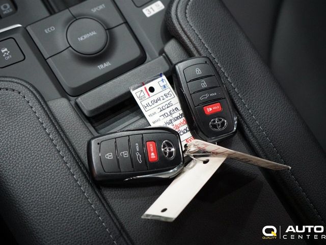 2025 Toyota Grand Highlander  - 22943697 - 25