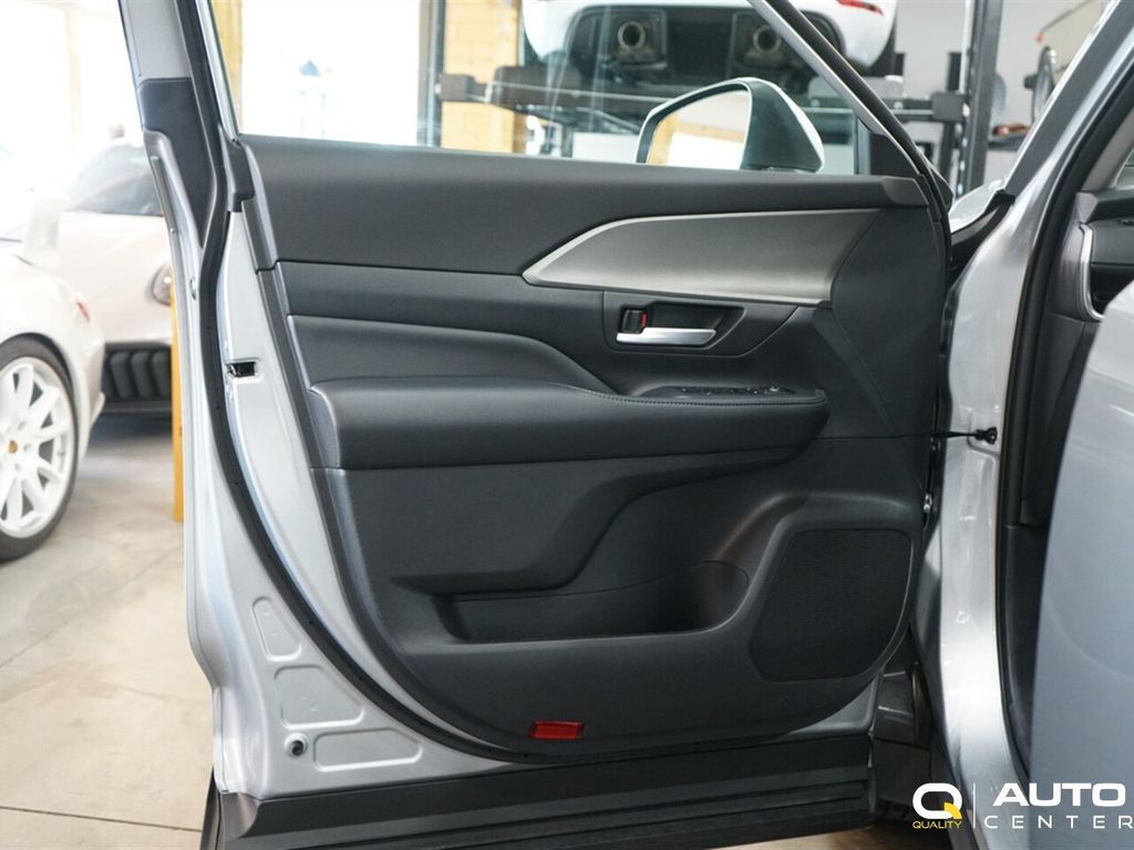 2025 Toyota Grand Highlander  - 23028699 - 9