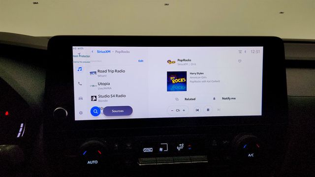 2025 Toyota Grand Highlander Hybrid LE AWD - 23001491 - 16