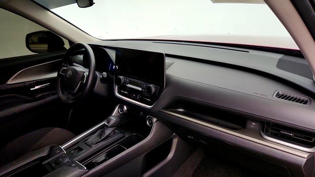 2025 Toyota Grand Highlander Hybrid LE AWD - 23001491 - 23