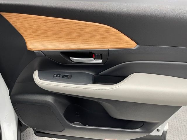 2025 Toyota Grand Highlander Hybrid Limited AWD - 23010300 - 14