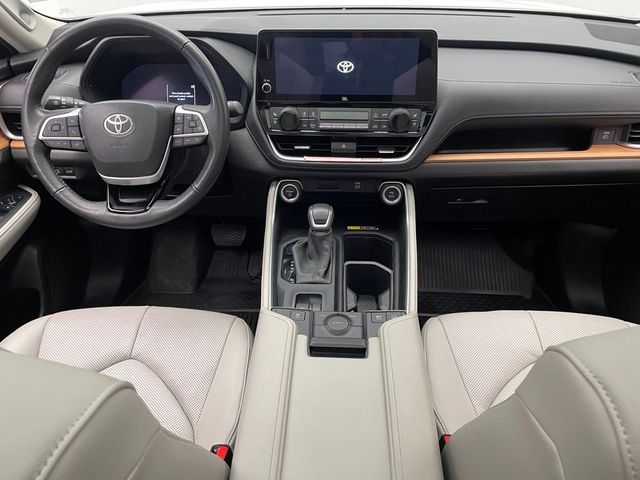 2025 Toyota Grand Highlander Hybrid Limited AWD - 23010300 - 18