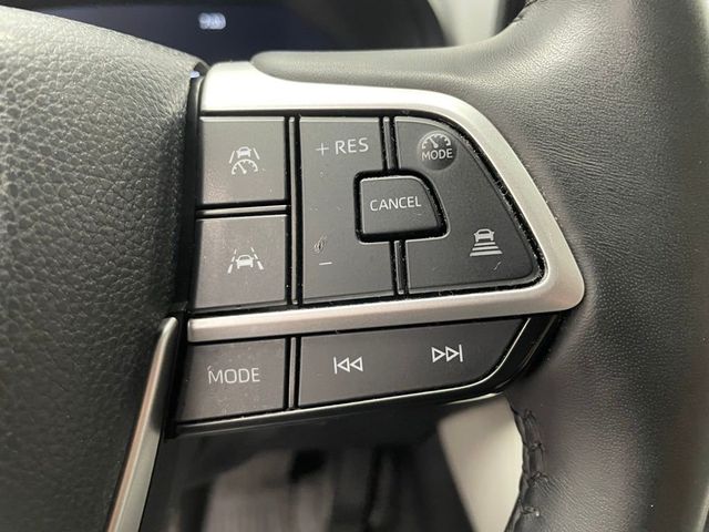 2025 Toyota Grand Highlander Hybrid Limited AWD - 23010300 - 22
