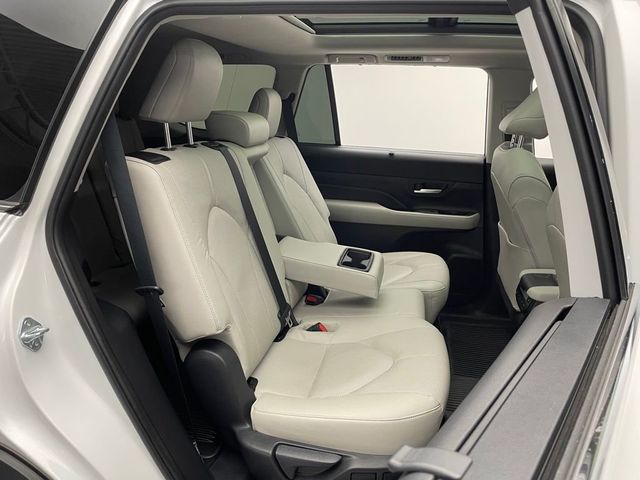 2025 Toyota Grand Highlander Hybrid Limited AWD - 23010300 - 37