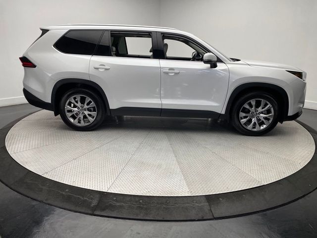 2025 Toyota Grand Highlander Hybrid Limited AWD - 23010300 - 3