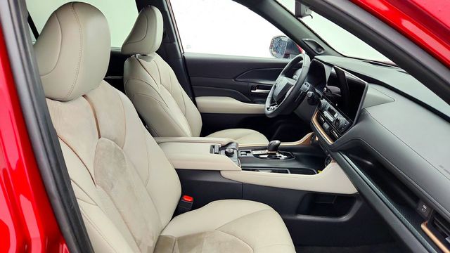 2025 Toyota Grand Highlander Hybrid MAX Platinum AWD w/ Illuminated Cargo Sill - 23085403 - 23