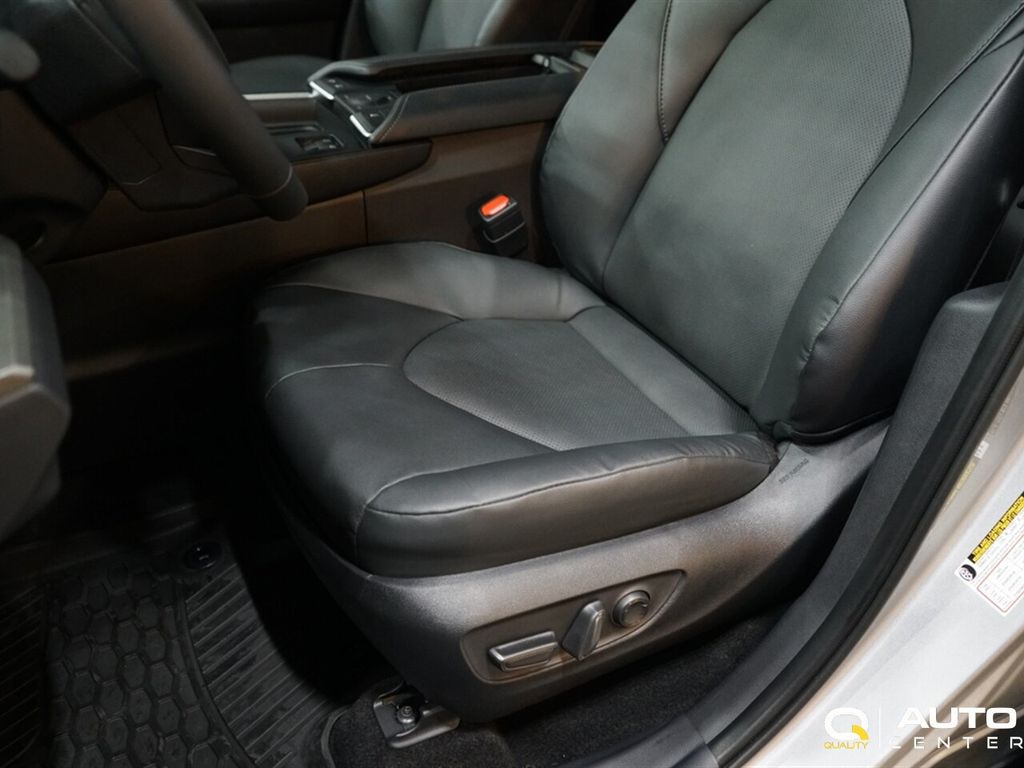 2025 Toyota Grand Highlander Hybrid XLE AWD - 22956978 - 12