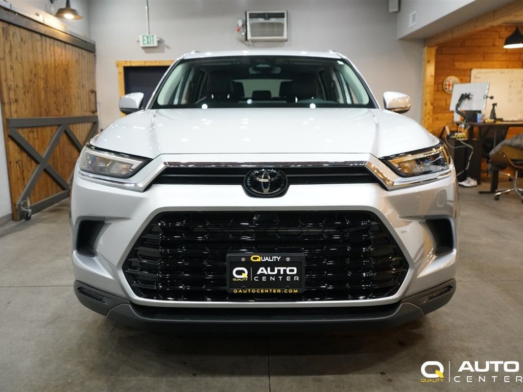 2025 Toyota Grand Highlander Hybrid XLE AWD - 22956978 - 1