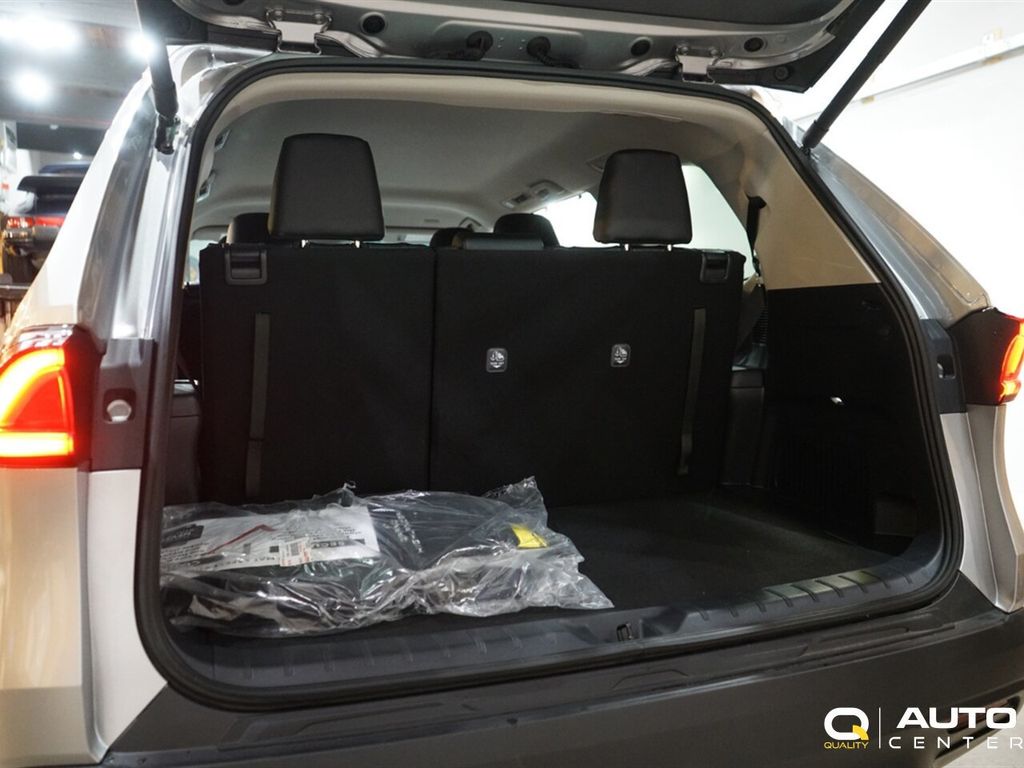 2025 Toyota Grand Highlander Hybrid XLE AWD - 22956978 - 32