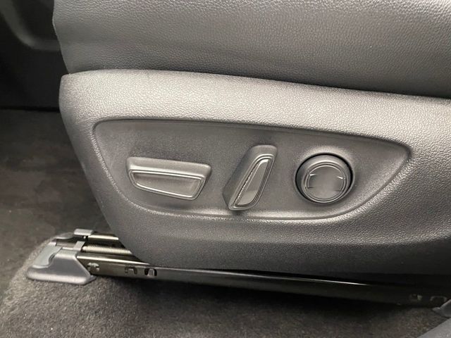 2025 Toyota Grand Highlander LE AWD - 23003346 - 13