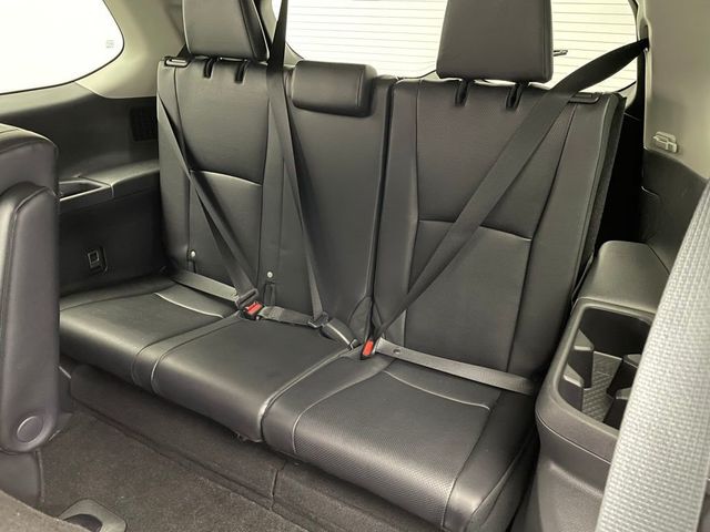 2025 Toyota Grand Highlander LE AWD - 23003346 - 38